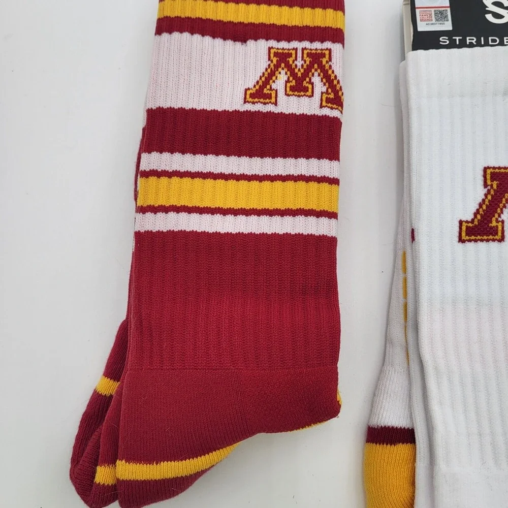 2 Pair Minnesota Gophers Strideline Knit Crew Socks M/L Mens 8-12 Women 9.5-13.5
